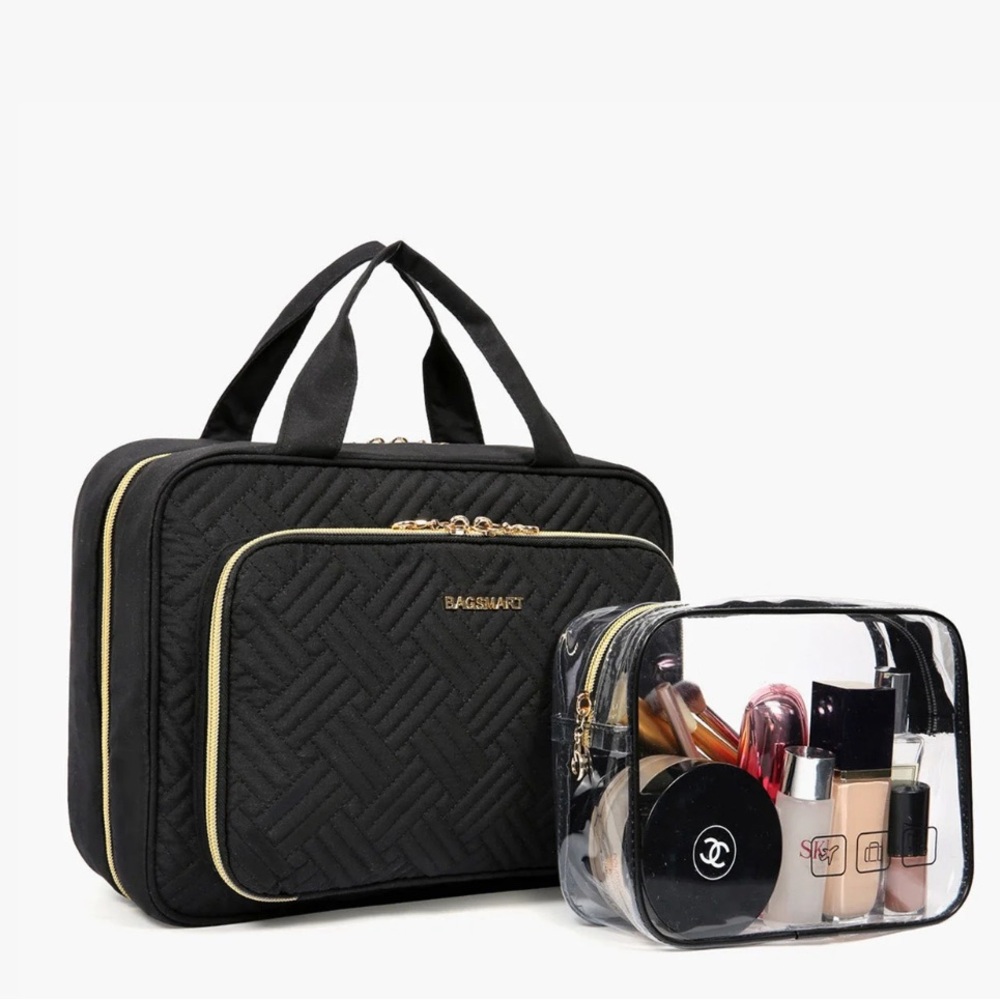 The Space Saver Pro Hanging Toiletry Bag - Bagsmart